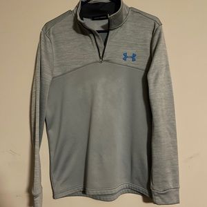 UA pullover